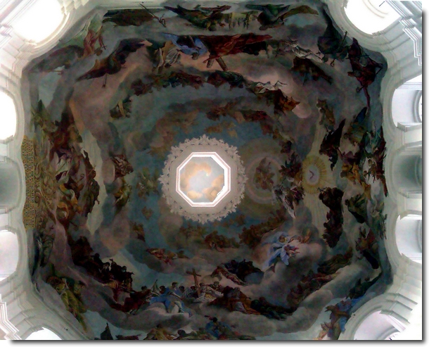 Neum�nsterkirche